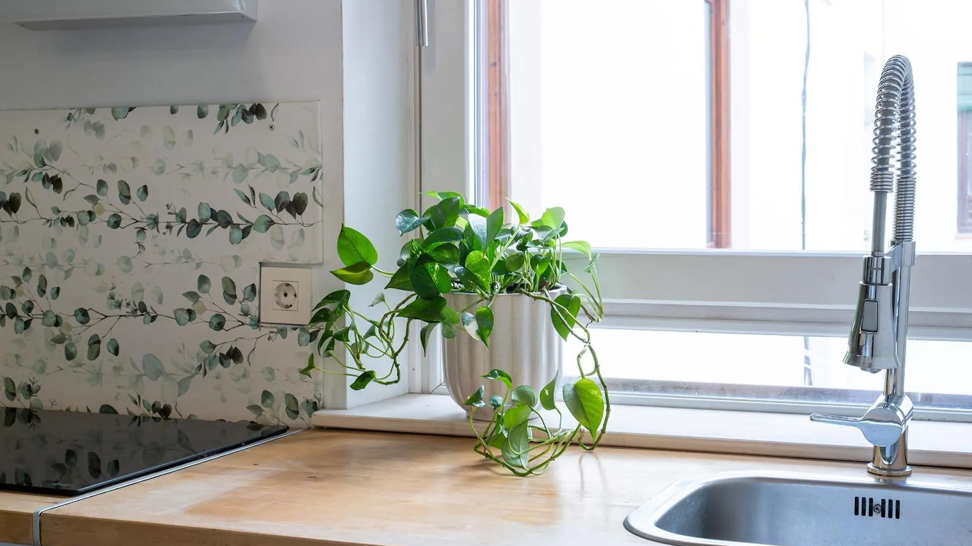 Parking Free, Granada Vintage Haven Apartment