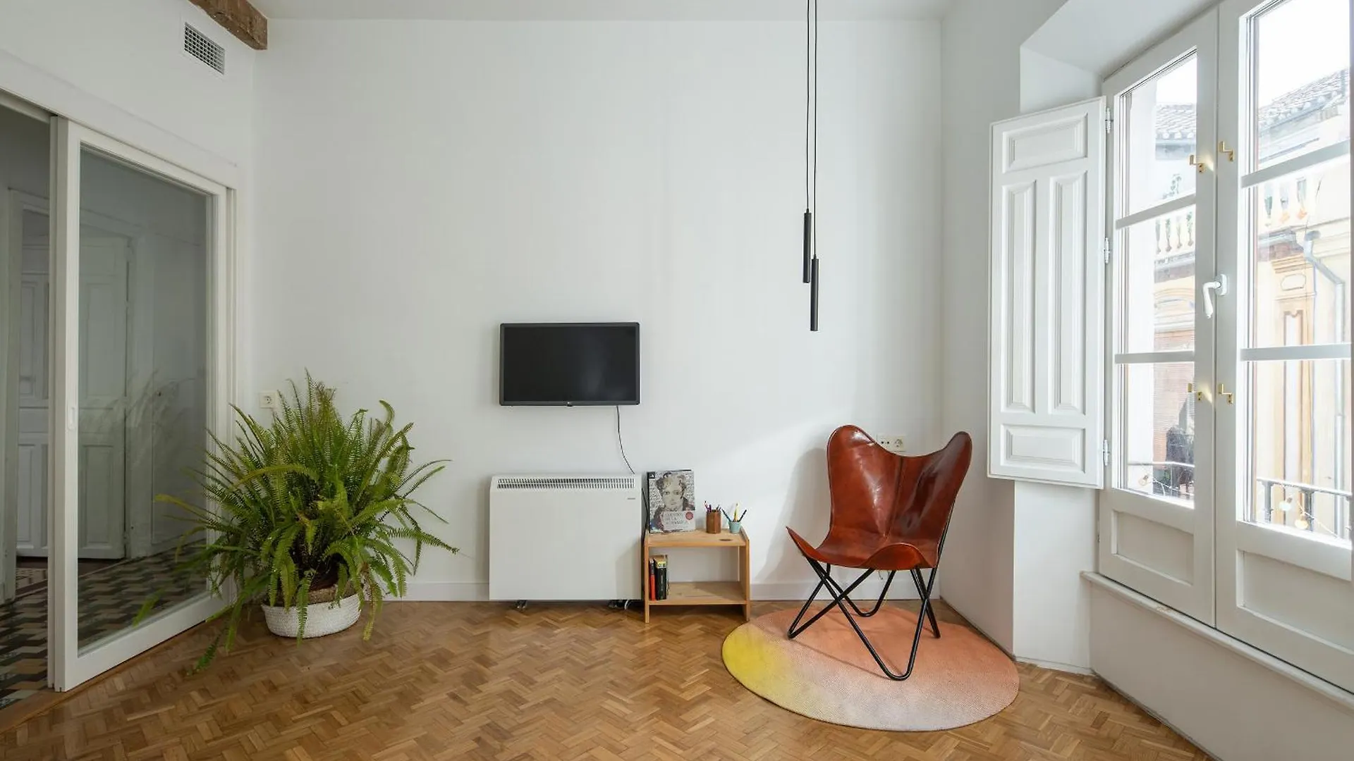 Parking Free, Granada Vintage Haven Apartment Spain