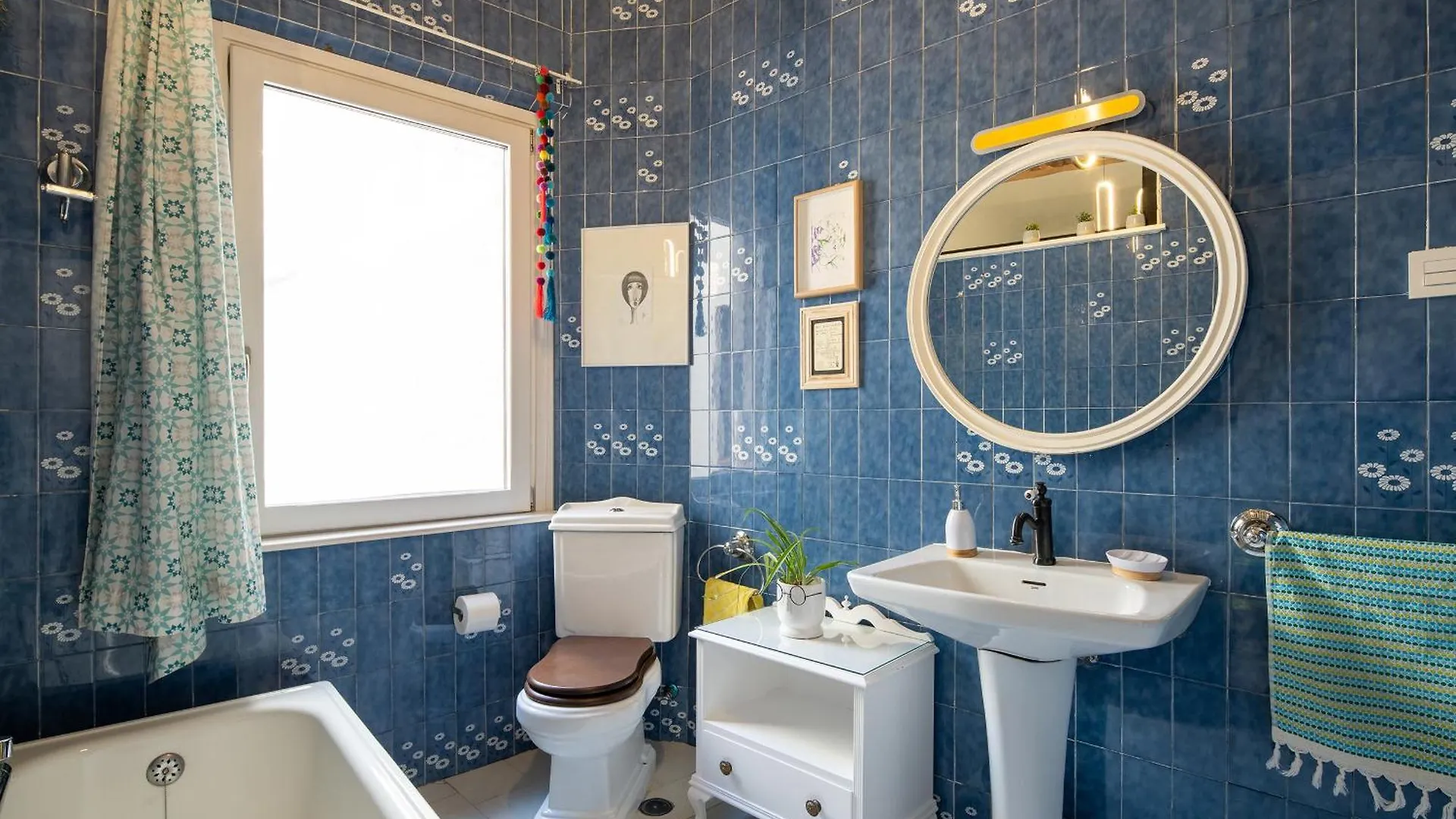 Apartamento Parking Free, Granada Vintage Haven