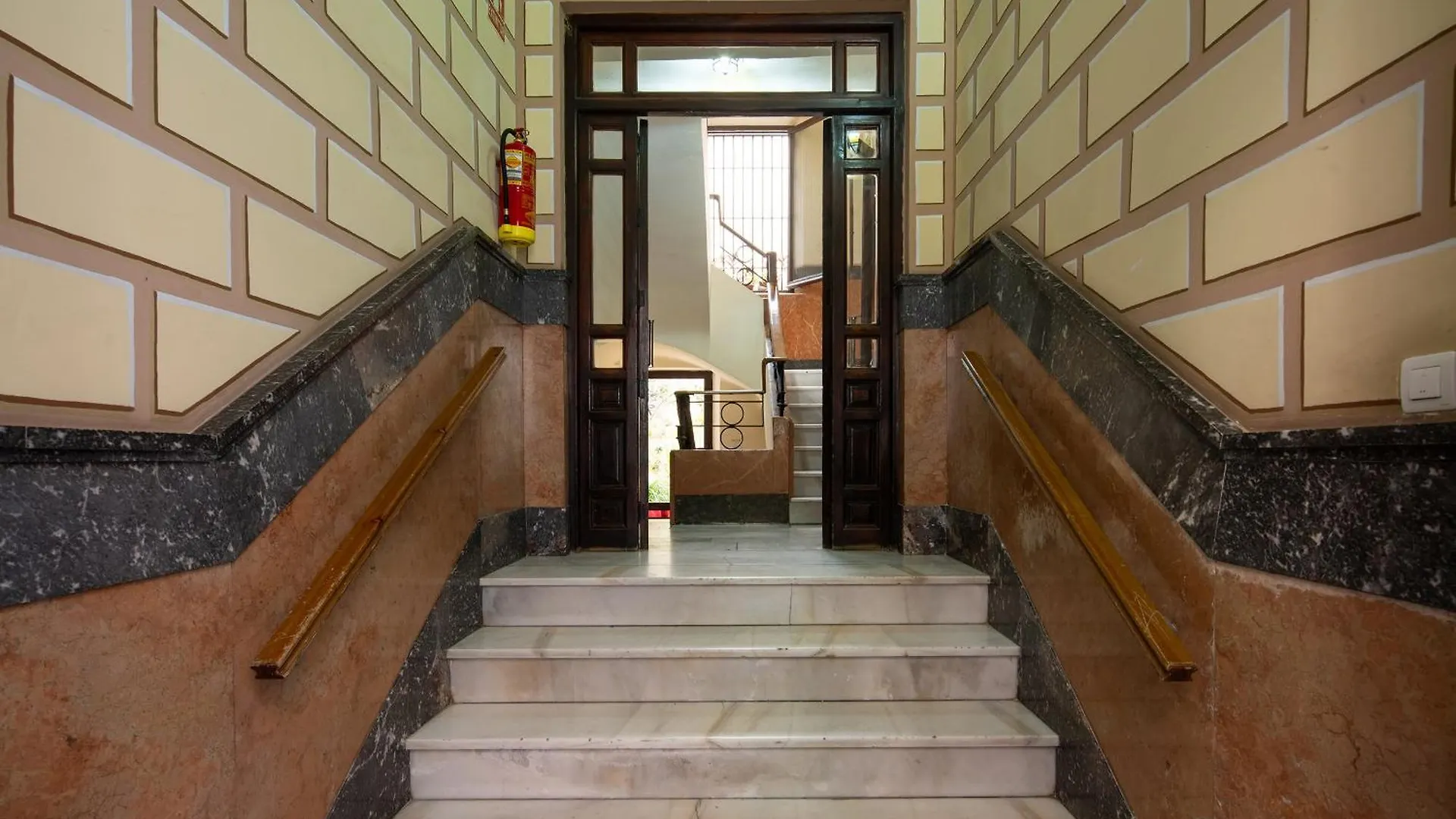 Parking Free, Granada Vintage Haven Apartment