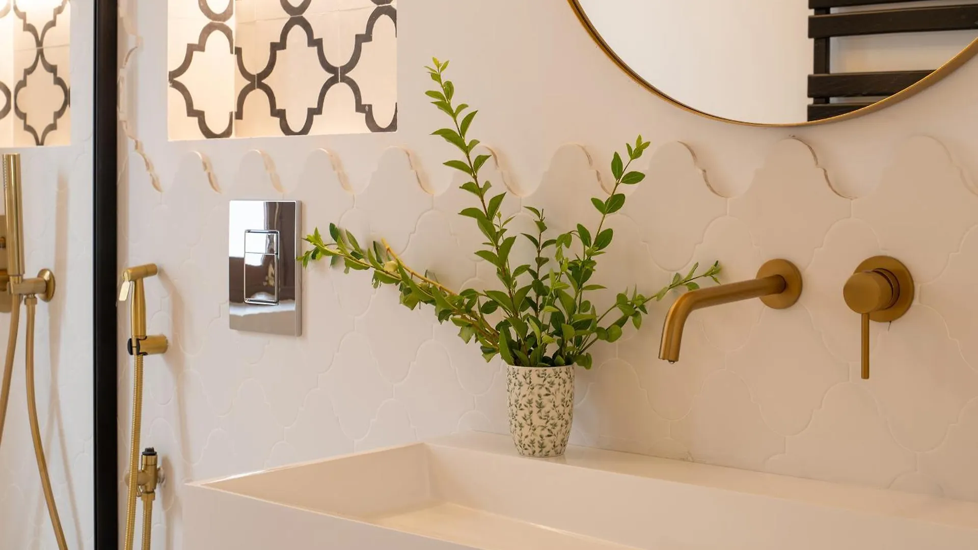 Parking Free, Granada Vintage Haven Apartment 0*,